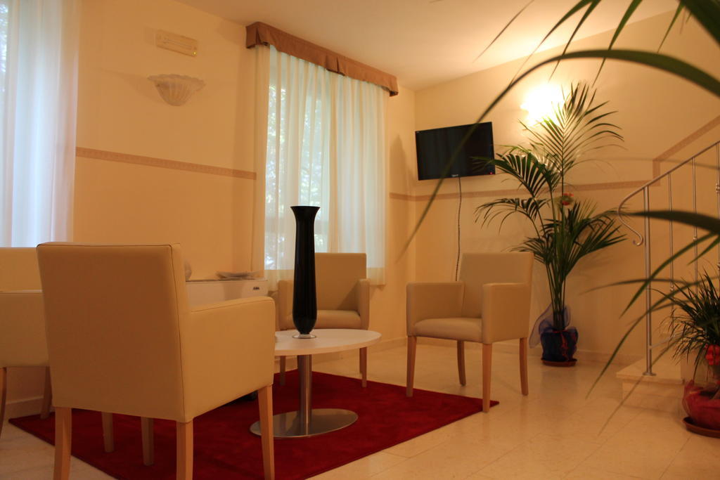 Hotel Ristorante Mariano Stigliano  Room photo