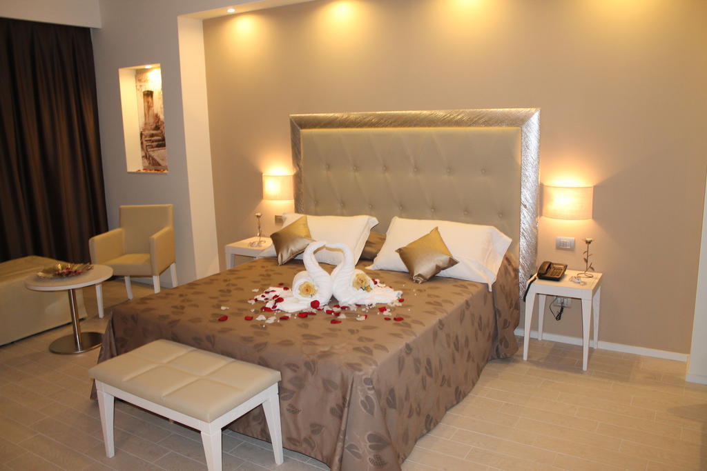Hotel Ristorante Mariano Stigliano  Room photo